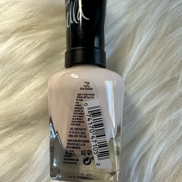 🩷5/$10 Sally Hansen Miracle Gel Nail Polish - Picture 4 of 5